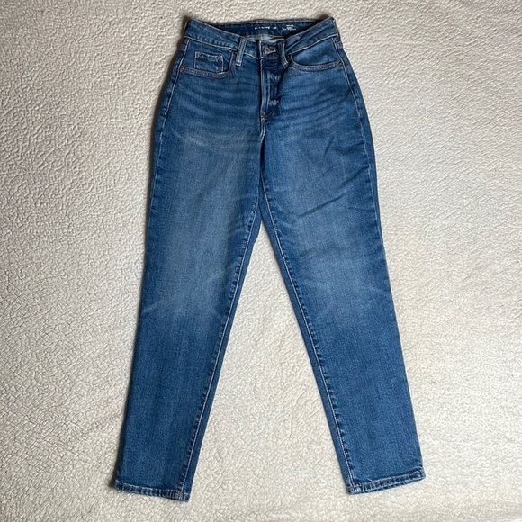 Old Navy High-Rise Curvy O.G Straight secret Smith, Pockets Size 0 - Picture 1 of 9